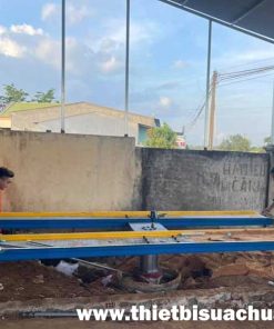 cau nang 1 tru rua xe viet nam lap noi-4