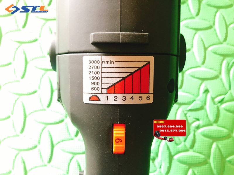 may danh bong vo xe mini cam tay bolaita ht 180c