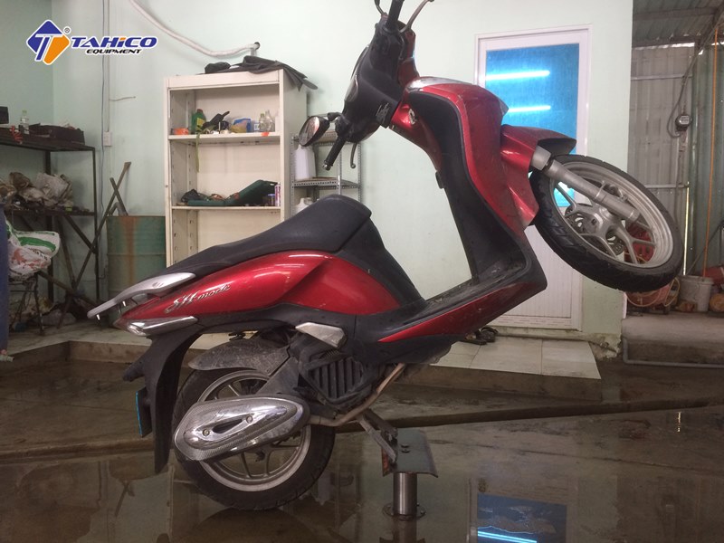 mo tiem rua honda co phai lap ben nang xe may khong