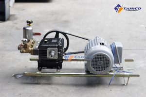 Để máy rửa xe dây đai ở những nơi khô ráo, thoáng mát