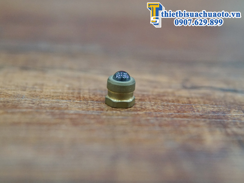 Bi chỉnh áp bằng sứ máy rửa xe cao áp