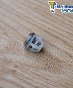 van-1-chieu-may-rua-xe-t2200mc-duoi-4