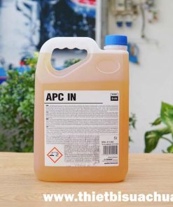 dung-dich-ve-sinh-noi-that-xe-o-to-du-lich-apc-in-5-lit-4