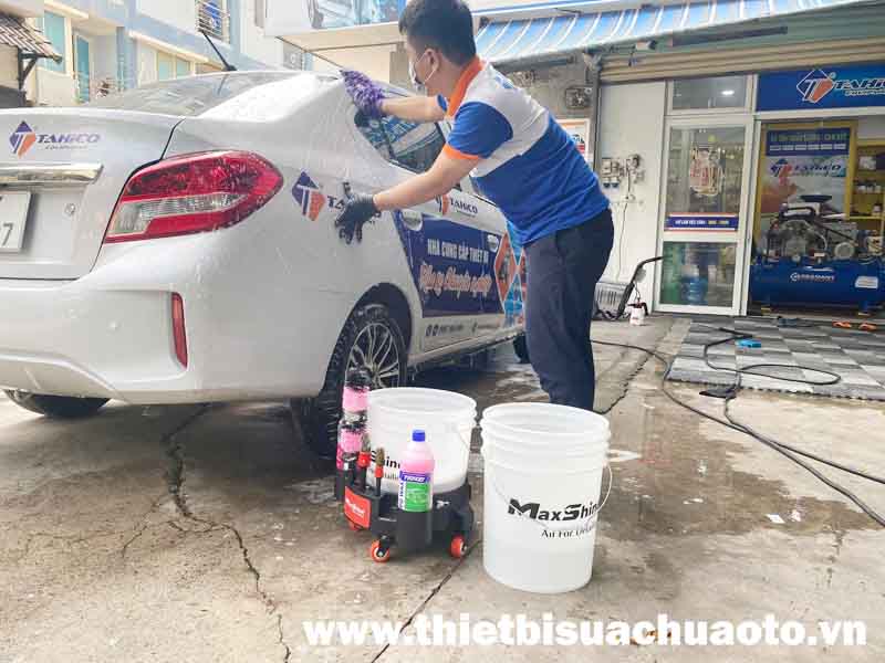 xo-rua-xe-detailing-maxshine-5
