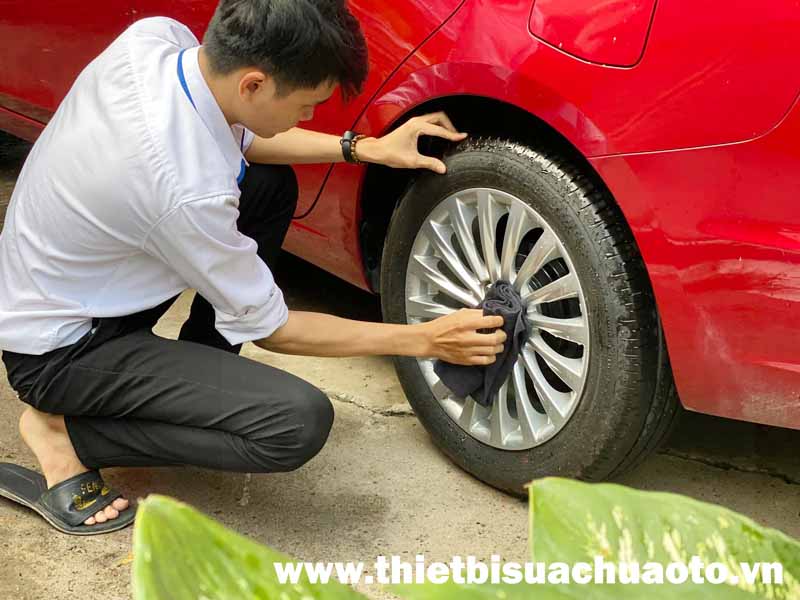 khan-lau-xe-o-to-chuyen-dung-microfiber-soi-nho-1104040b-maxshine-5
